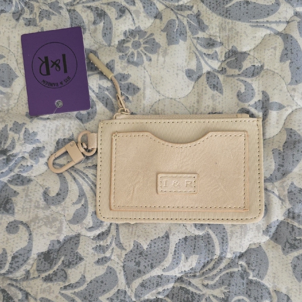 I&R Beige RFID Card Holder